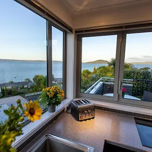 Serenity Lakeview Retreat Rotorua