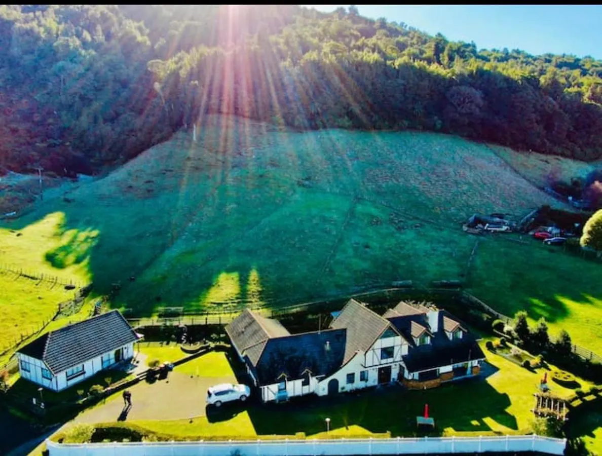 Villa Skyline Mountain View Lodge Up To 16 People Rotorua