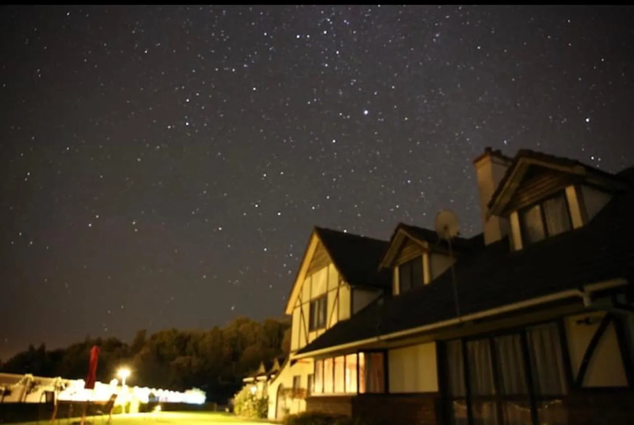 Villa Skyline Mountain View Lodge Up To 16 People Rotorua New Zealand