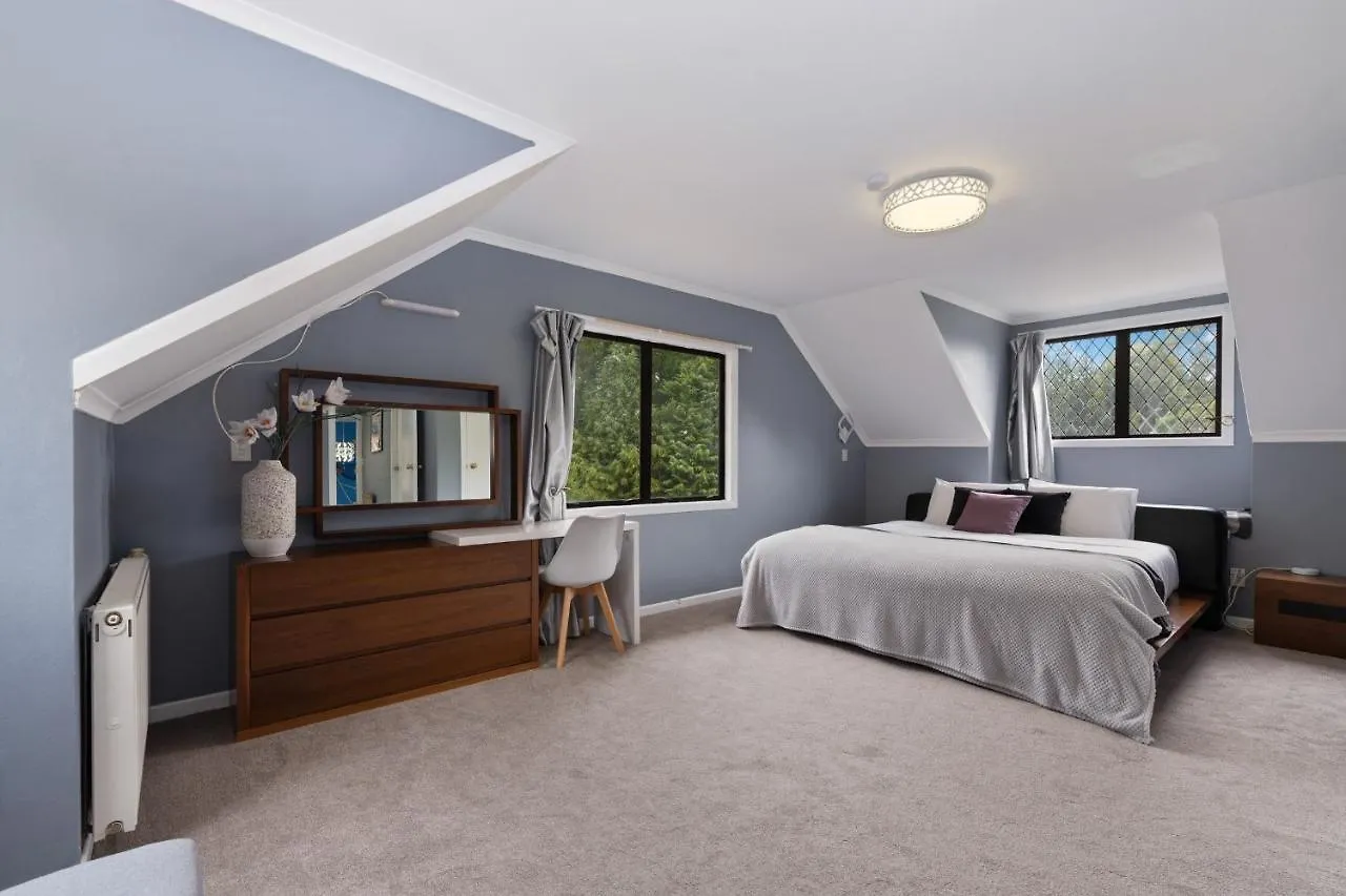 Skyline Mountain View Lodge Up To 16 People Rotorua 0*,  New Zealand
