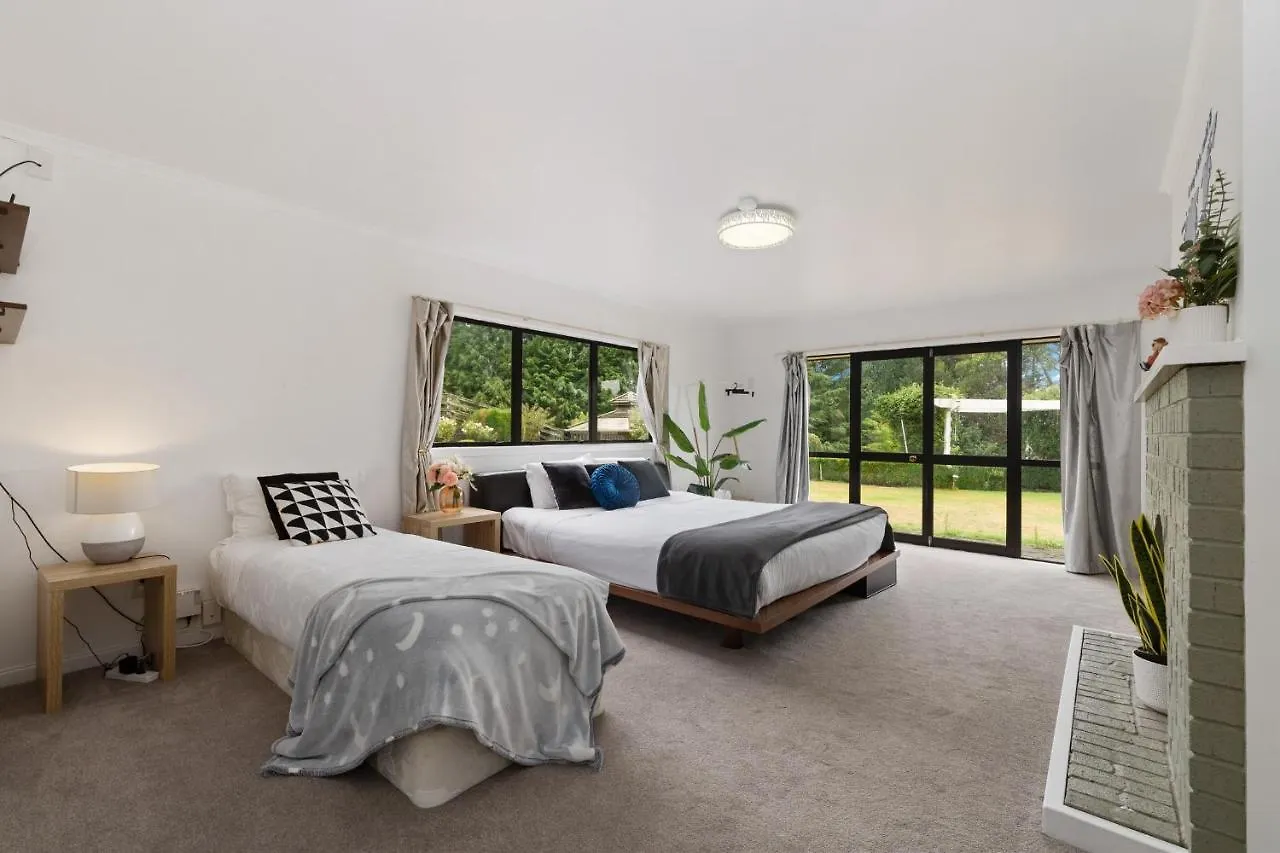Skyline Mountain View Lodge Up To 16 People Rotorua Villa